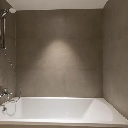 Apartment Waterfront Lux 2 *